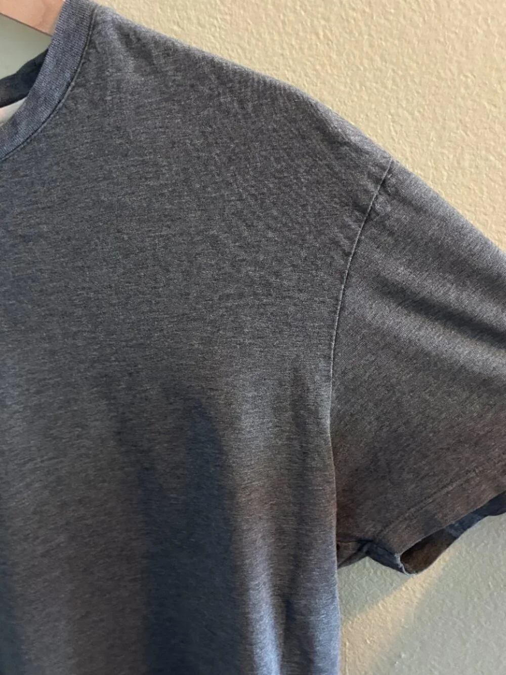 Banana Republic Fitted Crew T-Shirt Mens Size Large Grey Short Sleeve Neutral